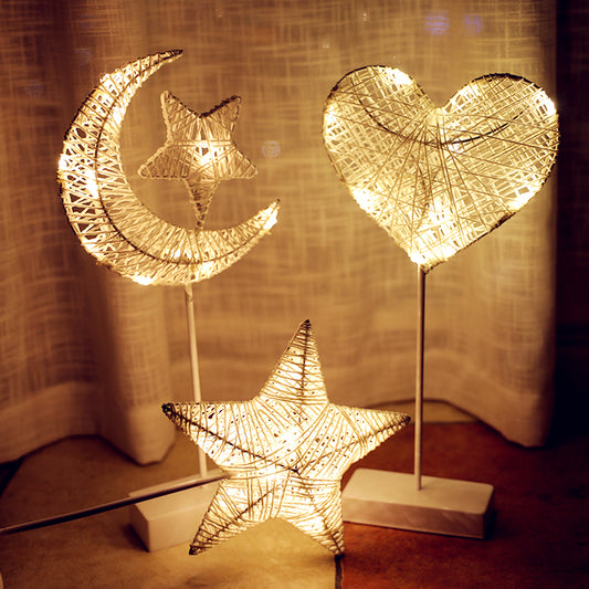 Romantic LED Rattan Table Lamp – Star, Moon & Heart Decor Light